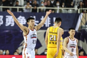 hth客户端下载包含CBA季后赛冲刺阶段再迎强敌，布鲁克林篮网篮板制胜，主帅态度：态度坚定，临场指挥获称赞的词条