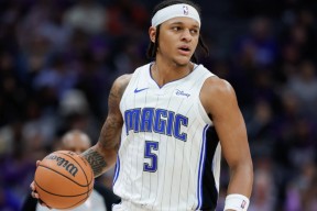 hth客户端下载罗马加时末段防线松动；志在全明星赛名次提升；媒体盛赞；轮换策略成焦点的简单介绍